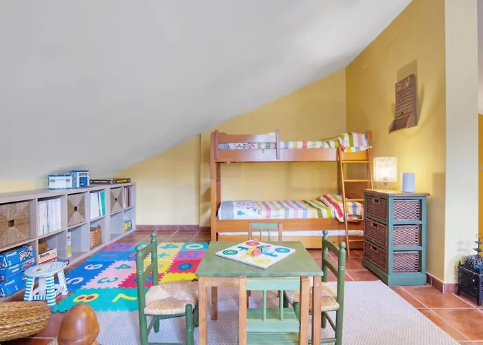 Dom wakacyjny Casa Gredos- Chimenea , Setas , Bbq , Relax