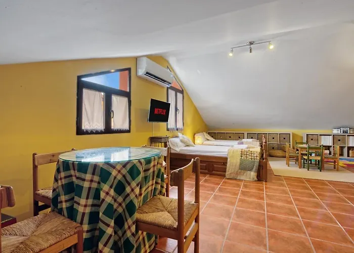 Casa Gredos- Chimenea , Setas , Bbq , Relax * Mombeltrán