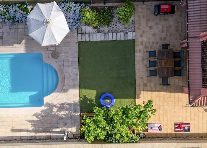 Dom wakacyjny Casa Gredos- Chimenea , Setas , Bbq , Relax *