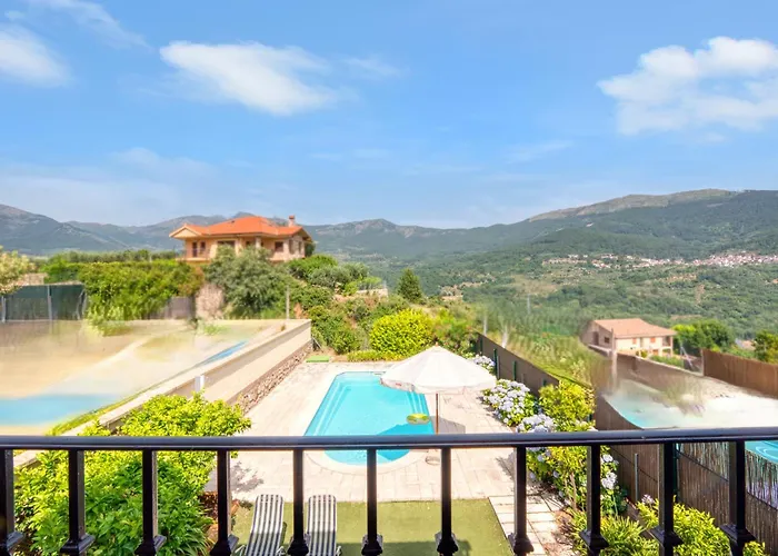 Dom wakacyjny Casa Gredos- Chimenea , Setas , Bbq , Relax