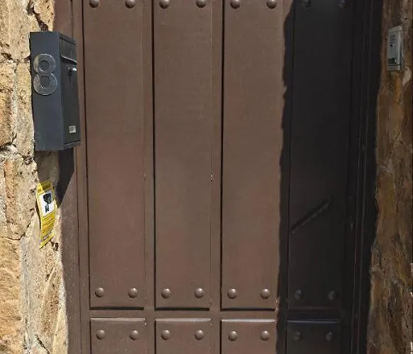 Dom wakacyjny Casa Gredos- Chimenea , Setas , Bbq , Relax